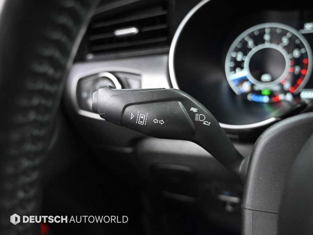 Ford Mustang — photo 17