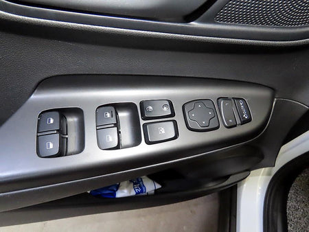 Hyundai Kona — photo 13