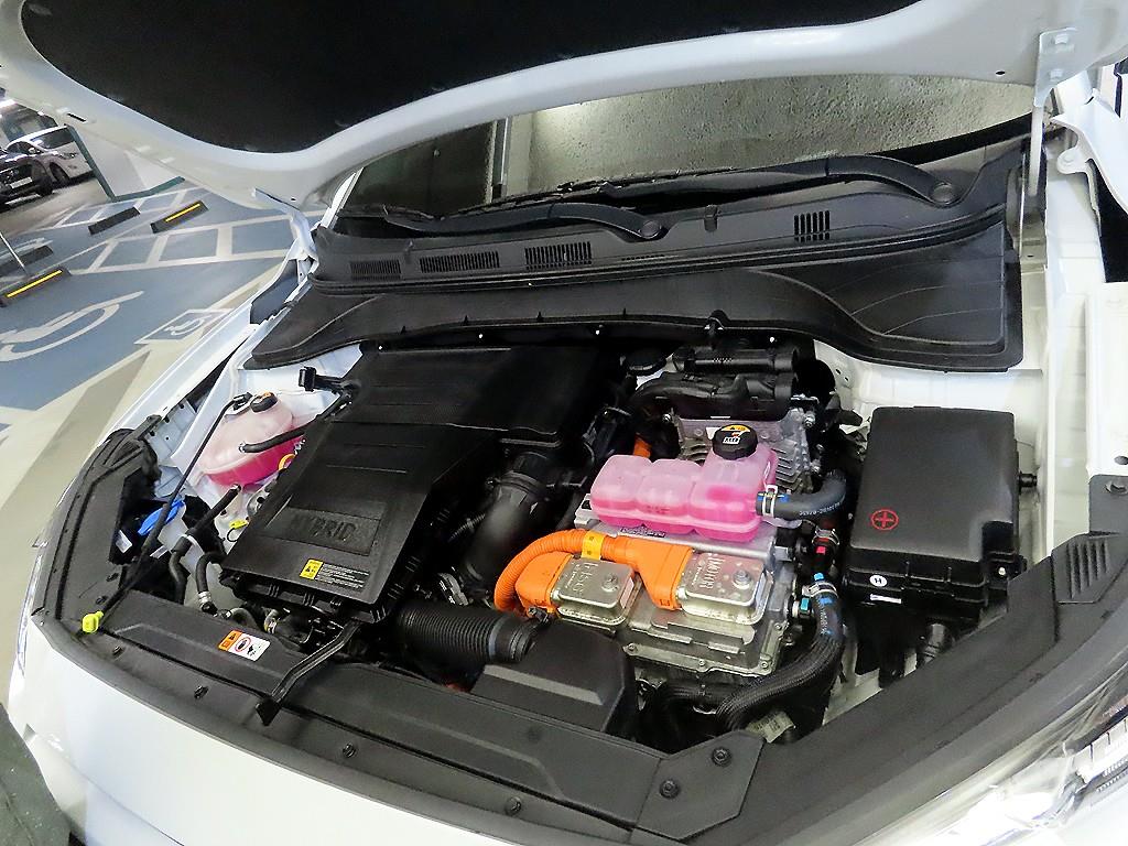 Hyundai Kona — photo 18