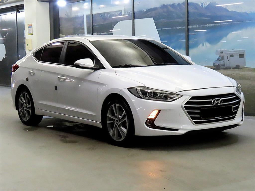 Hyundai Avante — photo 01