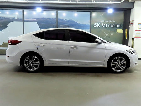 Hyundai Avante — photo 03