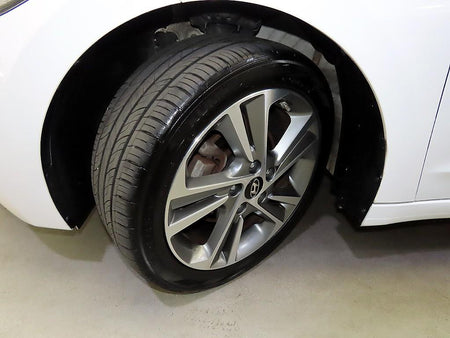 Hyundai Avante — photo 16