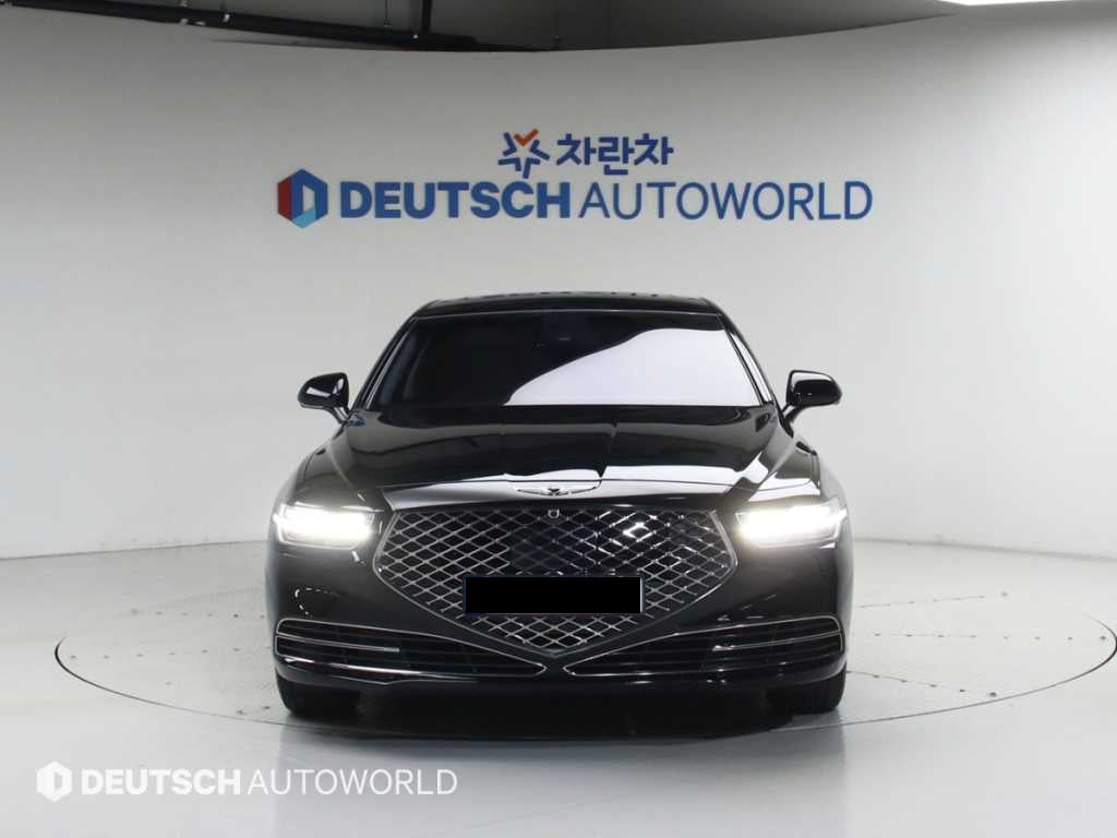 Genesis G90 — photo 03
