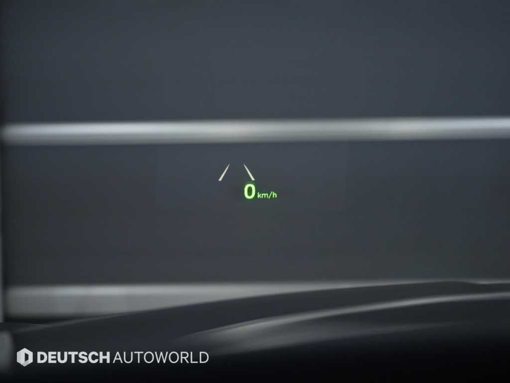 Genesis G90 — photo 16
