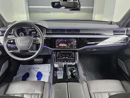 Audi A8 — photo 07