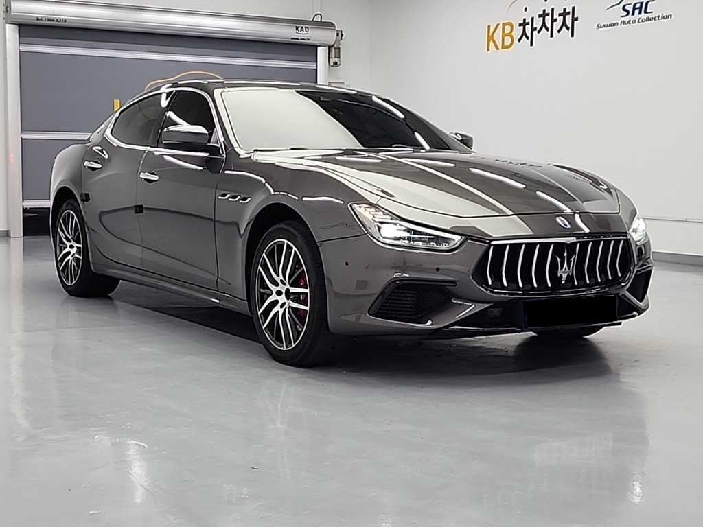 Maserati Ghibli — photo 04