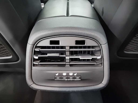 Maserati Ghibli — photo 13