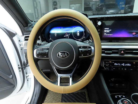 Kia K5 — photo 07