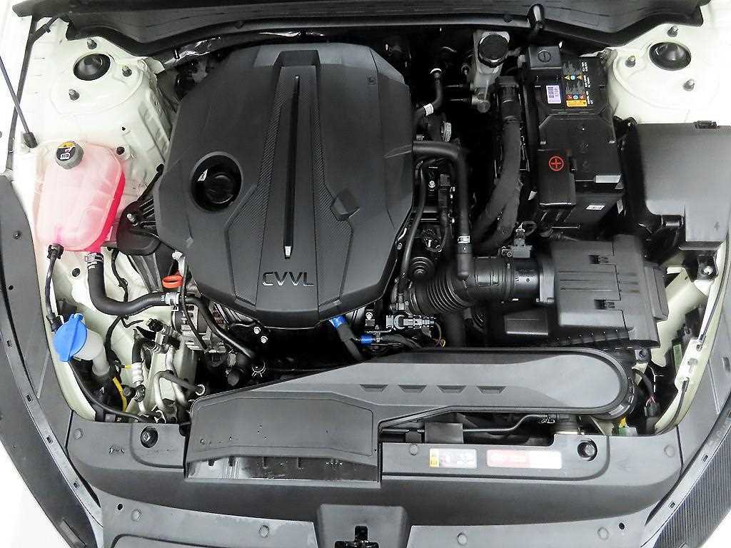 Kia K5 — photo 20