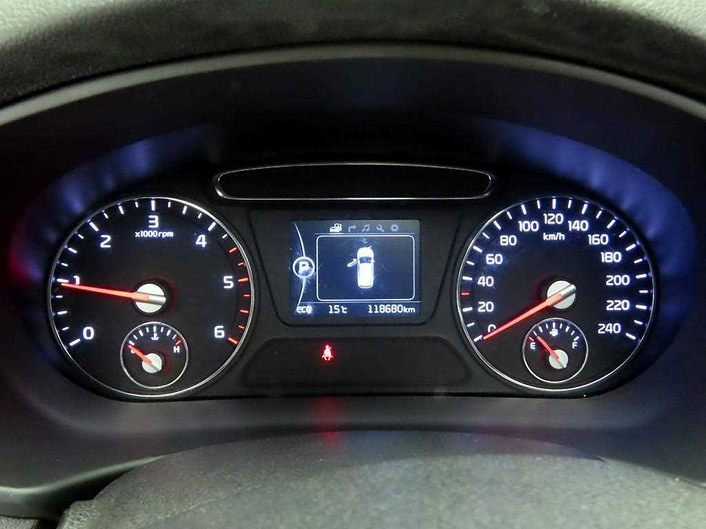 Kia Sorento — photo 05