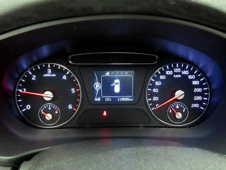 Kia Sorento — photo 05