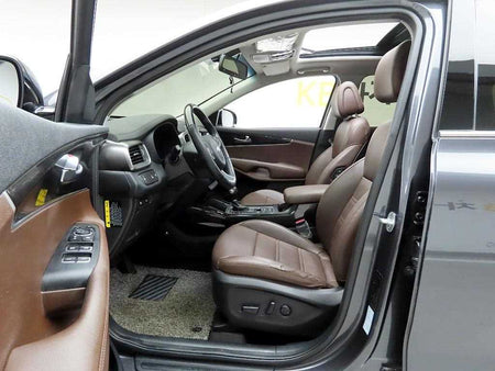 Kia Sorento — photo 11