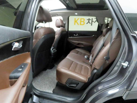 Kia Sorento — photo 12