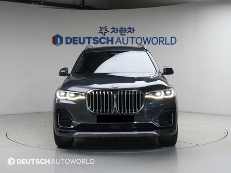 BMW X7 — photo 03
