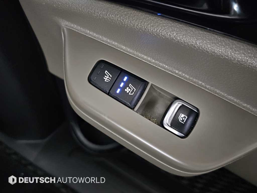 Kia Carnival — photo 16