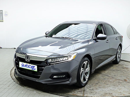 Honda Accord — photo 02