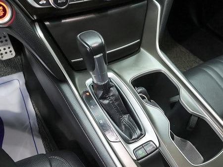 Honda Accord — photo 10