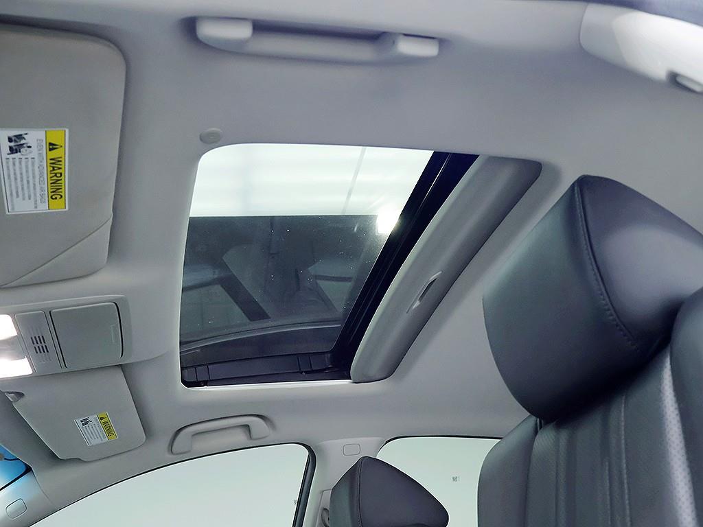Honda Accord — photo 15