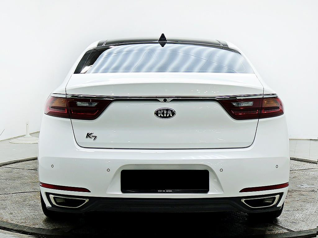 Kia K7 — photo 03