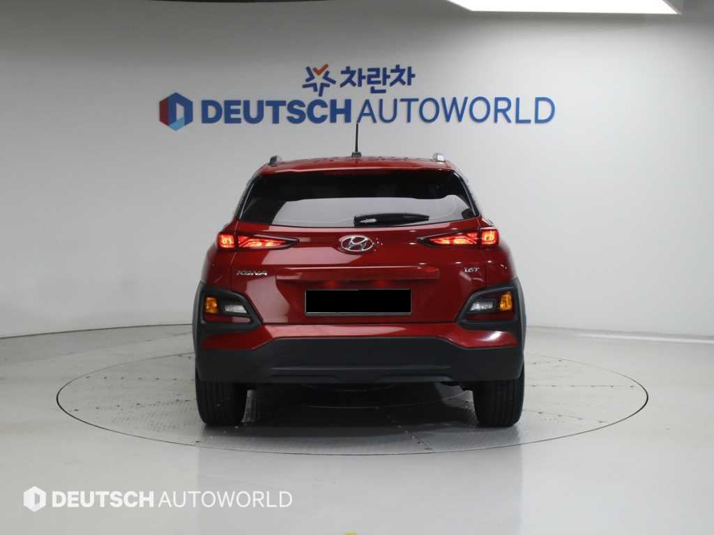 Hyundai Kona — photo 04