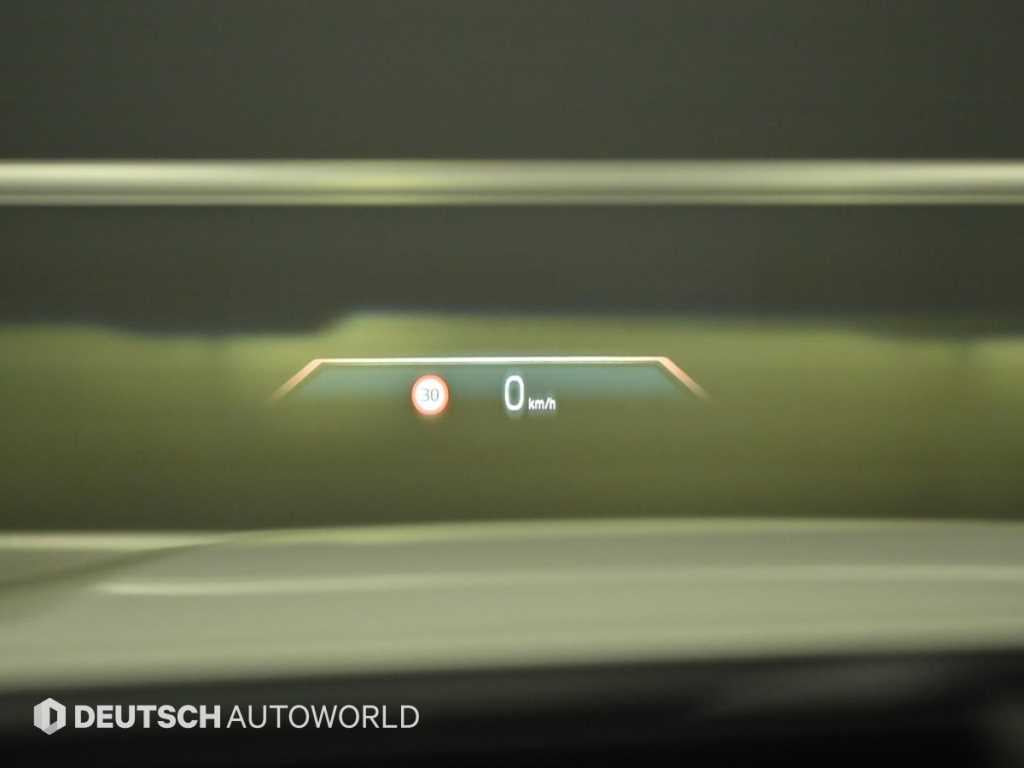 BMW 5-Series — photo 17