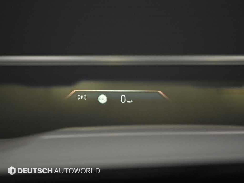 BMW 5-Series — photo 17