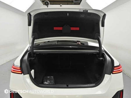 BMW 5-Series — photo 19