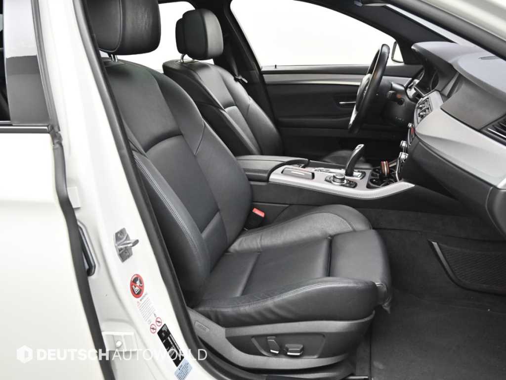 BMW 5-Series — photo 10