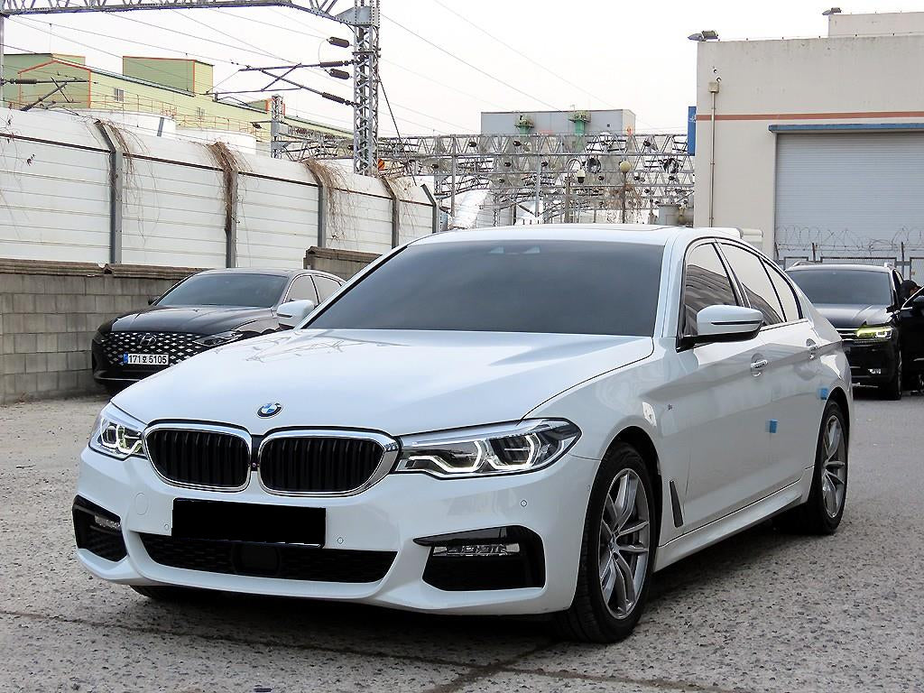 BMW 5-Series — photo 02