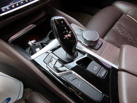 BMW 5-Series — photo 11