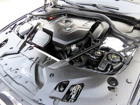 BMW 5-Series — photo 19
