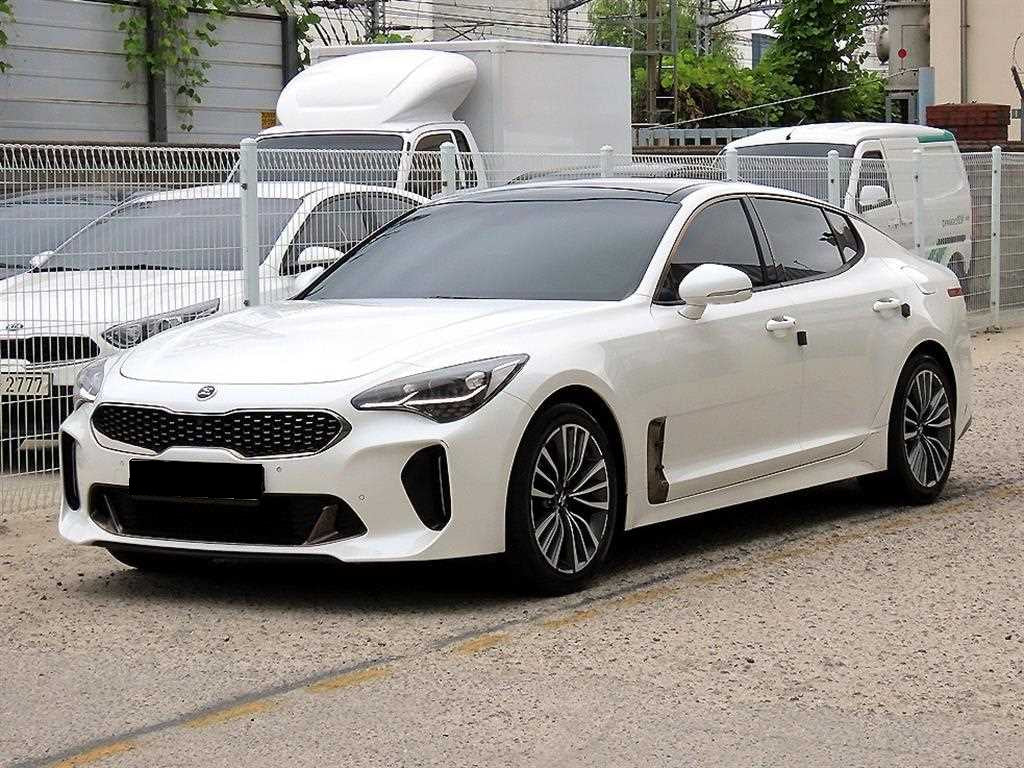 Kia Stinger — photo 02