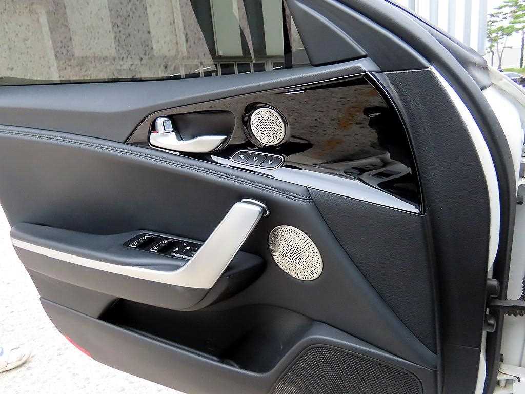 Kia Stinger — photo 12