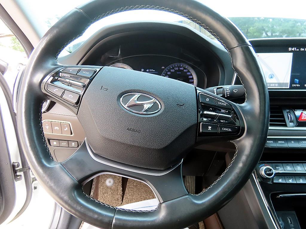 Hyundai Grandeur — photo 08
