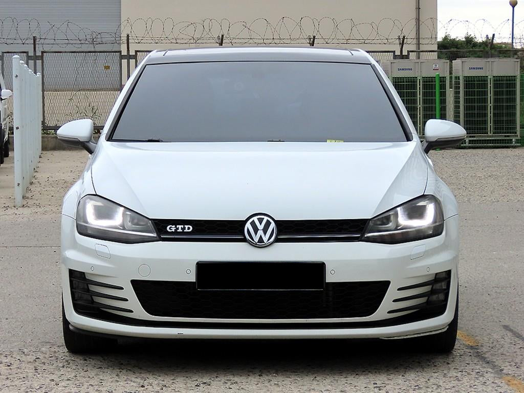 Volkswagen Golf — photo 01