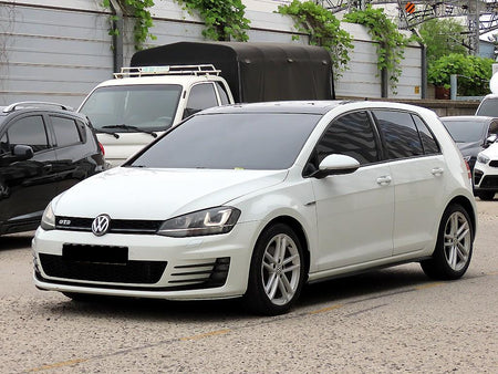 Volkswagen Golf — photo 02