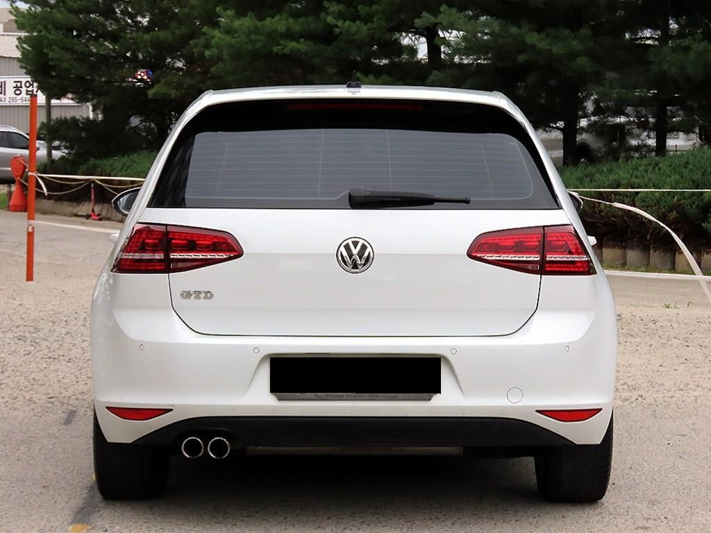 Volkswagen Golf — photo 04