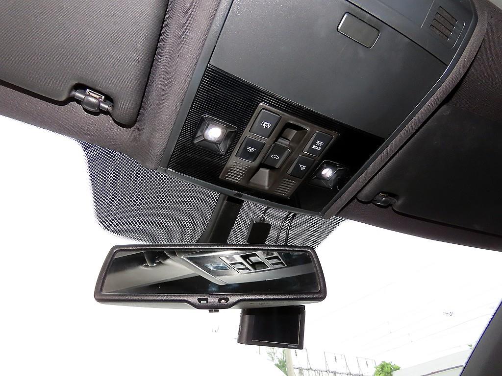 Volkswagen Golf — photo 15