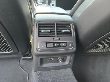 Audi S4 — photo 17