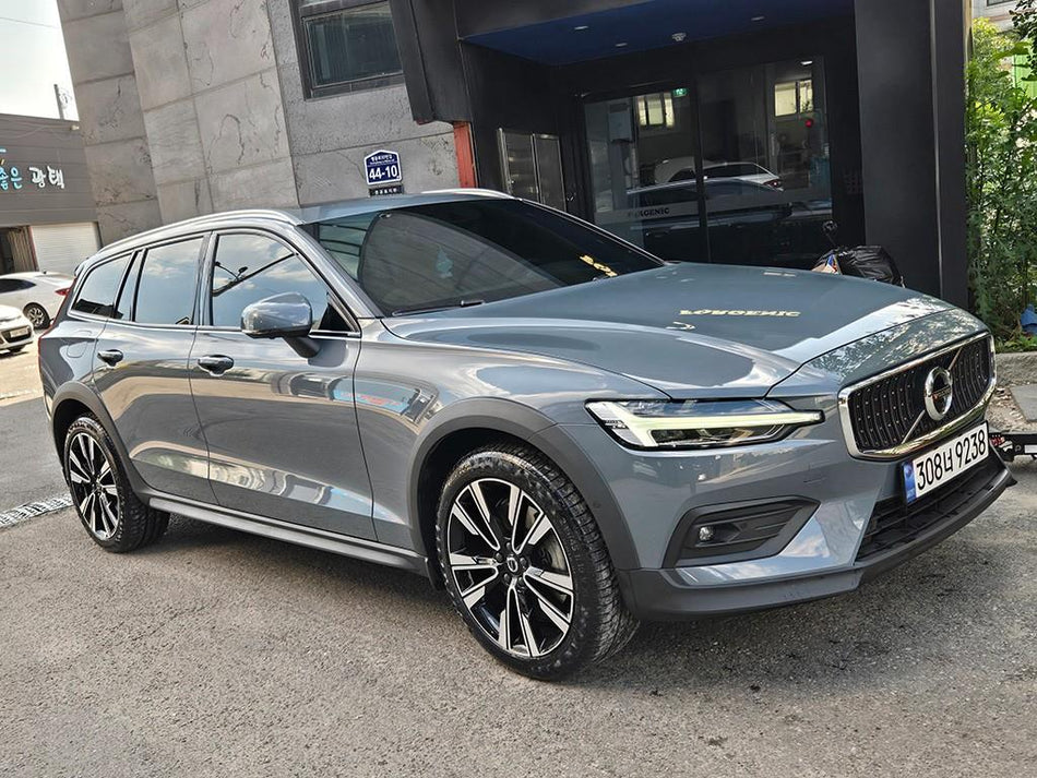 Volvo V60 — photo 02