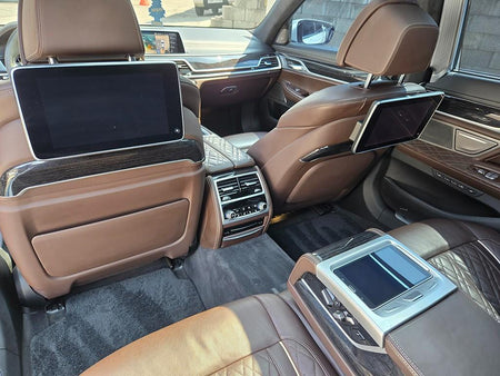 BMW 7-Series — photo 07
