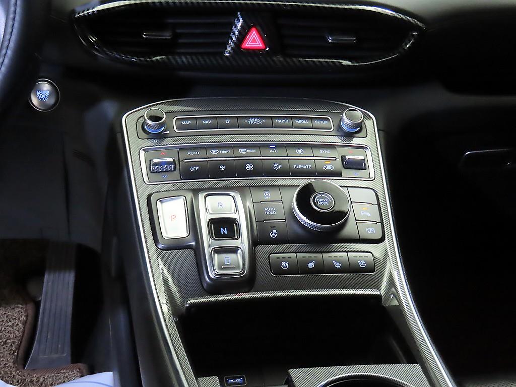 Hyundai Santafe — photo 12