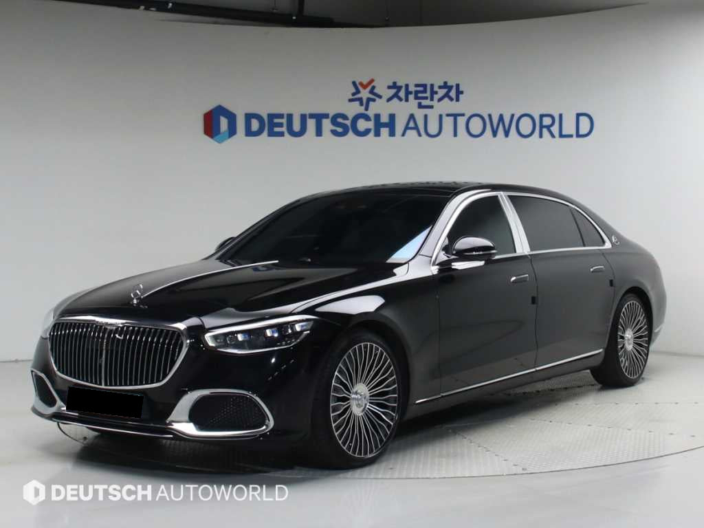 Mercedes-Benz S-Class — photo 01