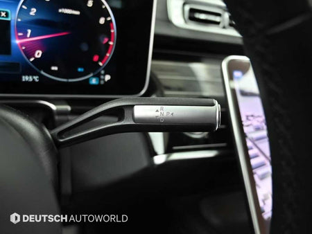 Mercedes-Benz S-Class — photo 09