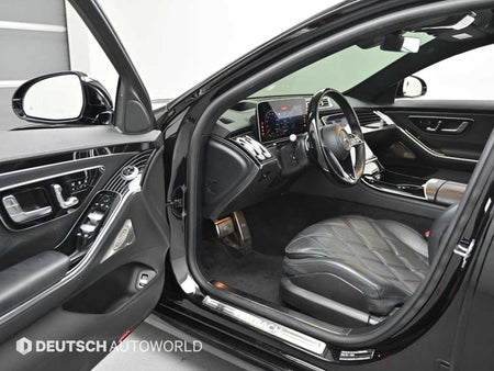 Mercedes-Benz S-Class — photo 11