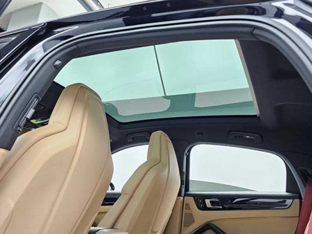 Porsche Cayenne — photo 18