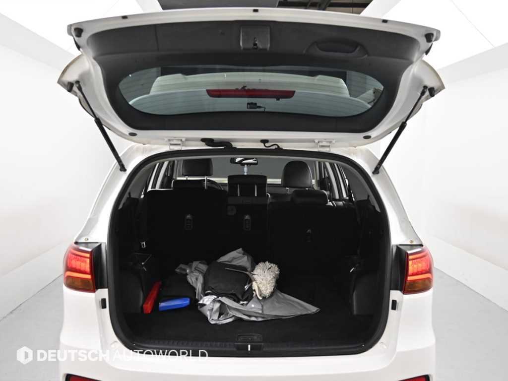 Kia Sorento — photo 19