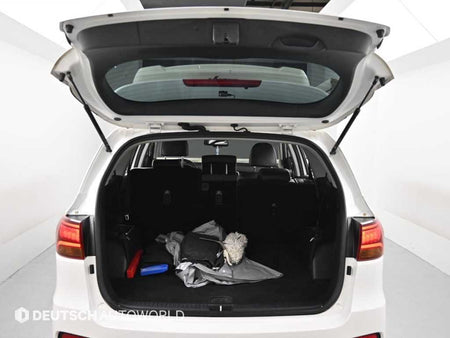 Kia Sorento — photo 19