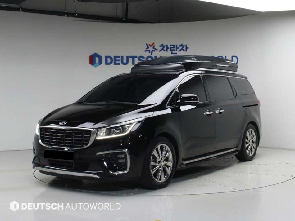 Kia Carnival — photo 01