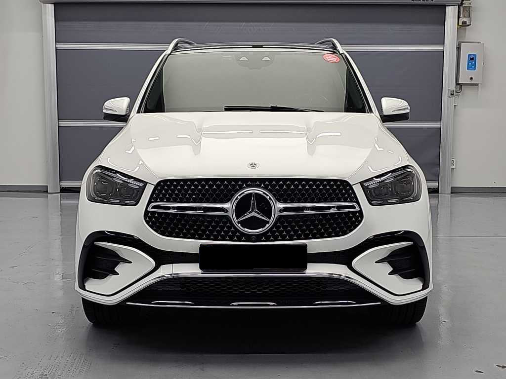 Mercedes-Benz GLE-Class — photo 02